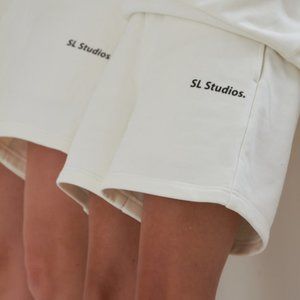 SL Studios. CREAM SWEATSHORTS